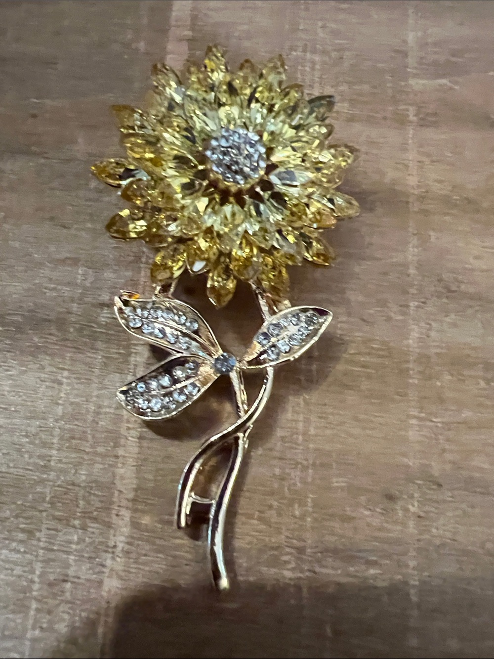 3/$18 Gold Sunflower Crystal Brooch - Lot 207